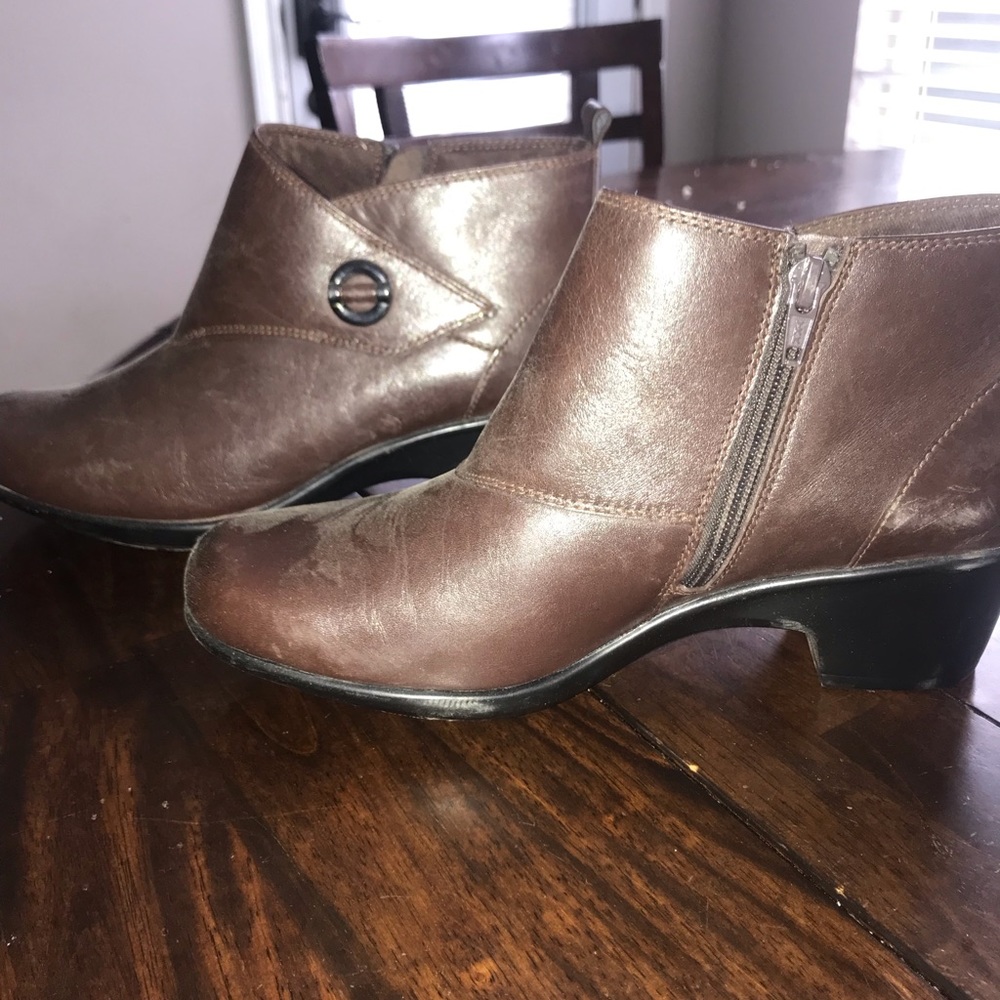 Clark’s women boots